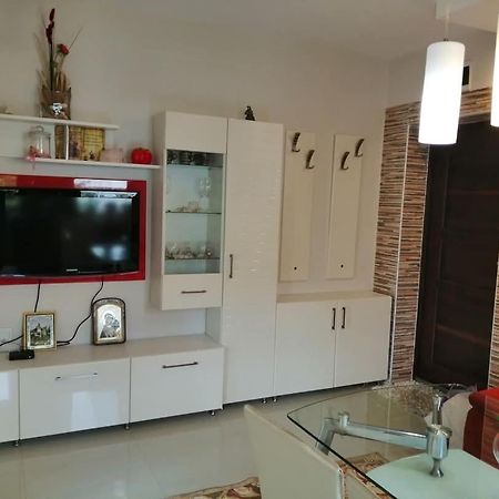 Apartament Peyo Yavorov Burgas Stad Buitenkant foto