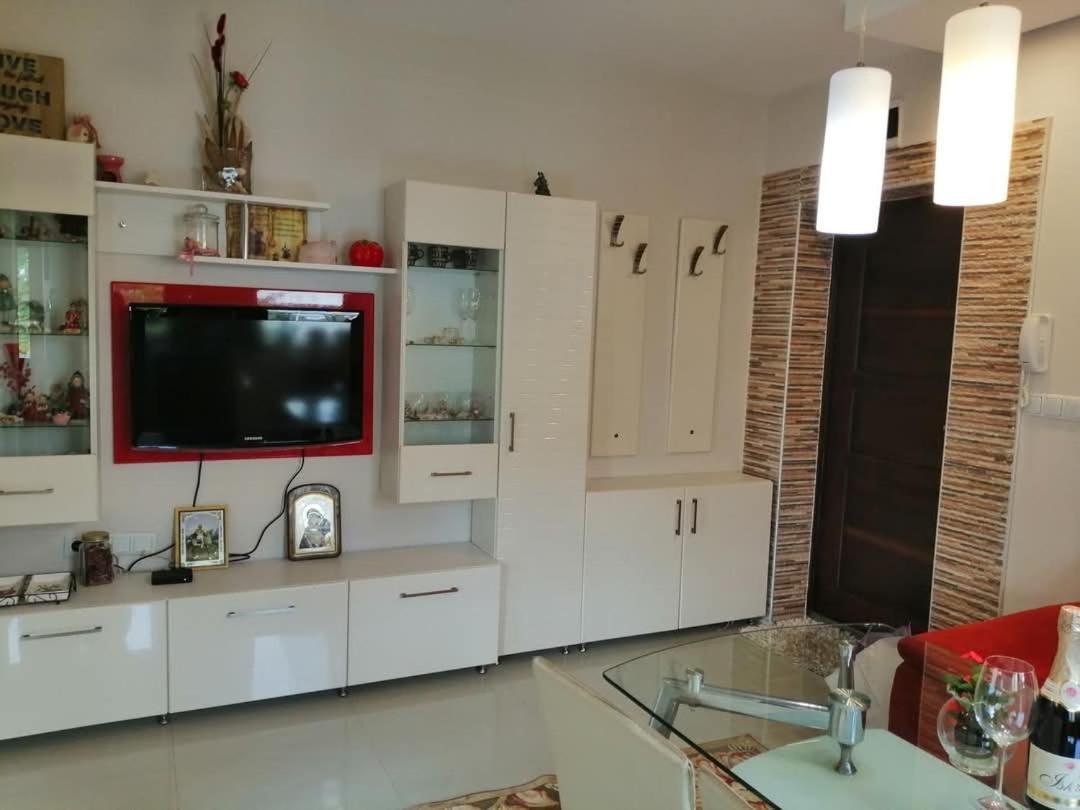 Apartament Peyo Yavorov Burgas Stad Buitenkant foto